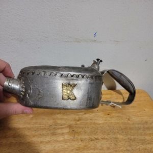 Early 1900s Kaye's Leed pump action oil can MADE IN ENGLAND metal & brass